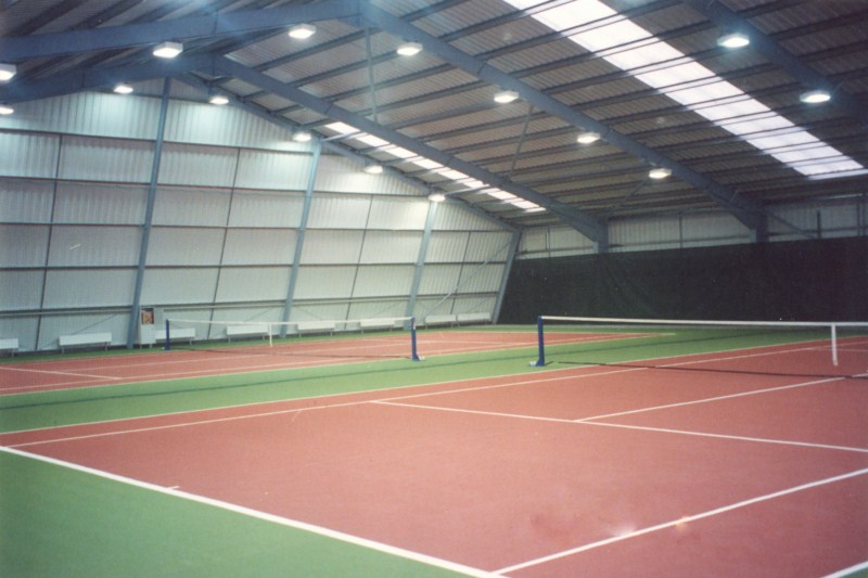 Строительство крытых теннисных кортов